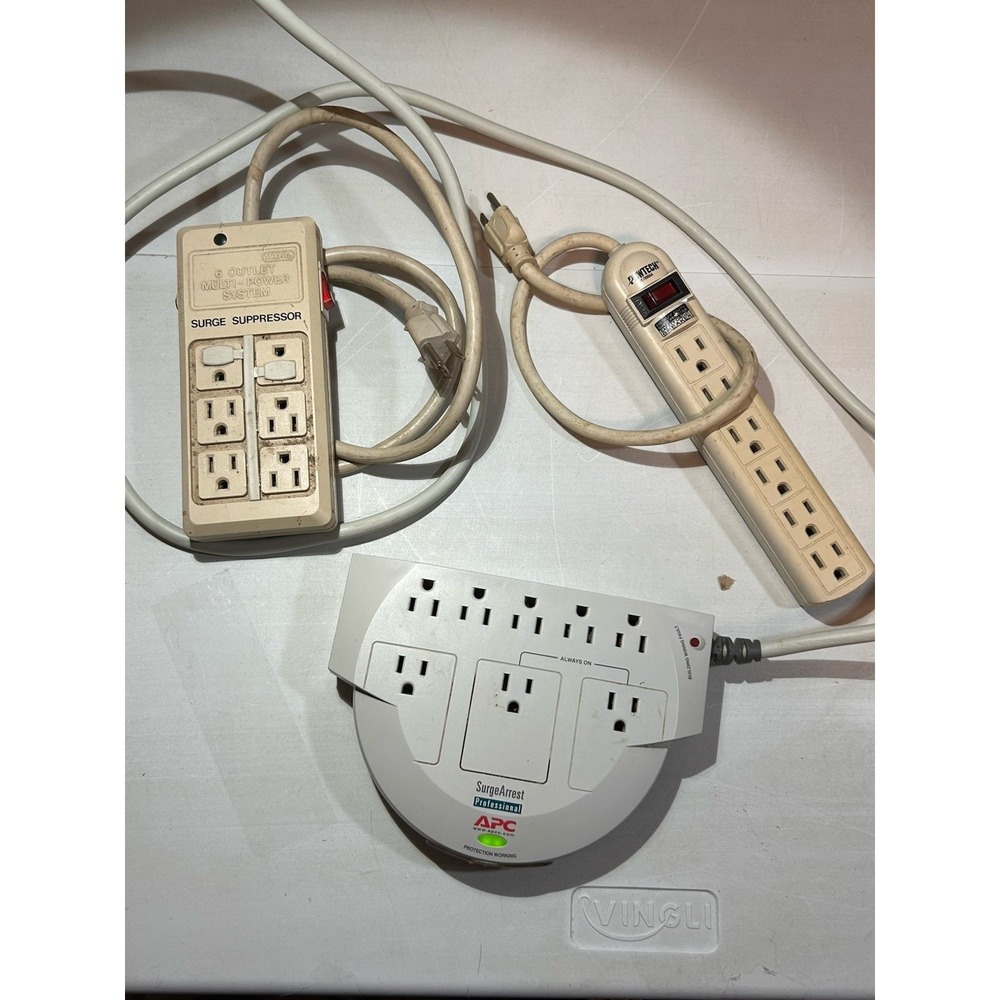 American Power Conversion-APC PRO8T2 8 Outlet 320J Surge w RJ11 &‎ 2 Surge Prot.